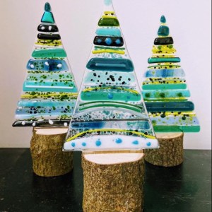 Festive Tree in Stump  £22  (pre-order)