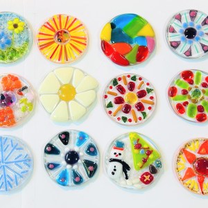 Kit: Festive Hanging ‘Bauble’ £8