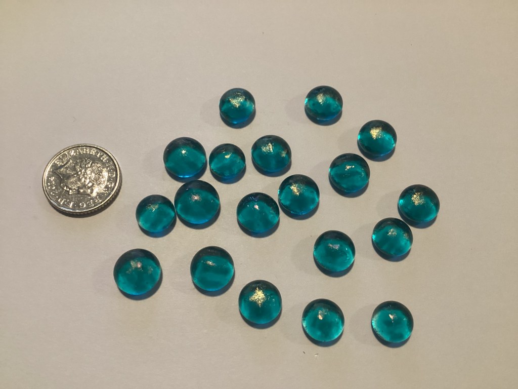 Coe 90 - cabochon - iridescent peacock x 18 - under 10mm
